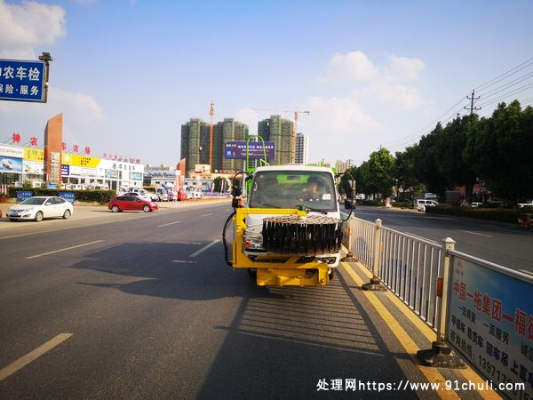 转让个人二手6立方米护栏清洗车