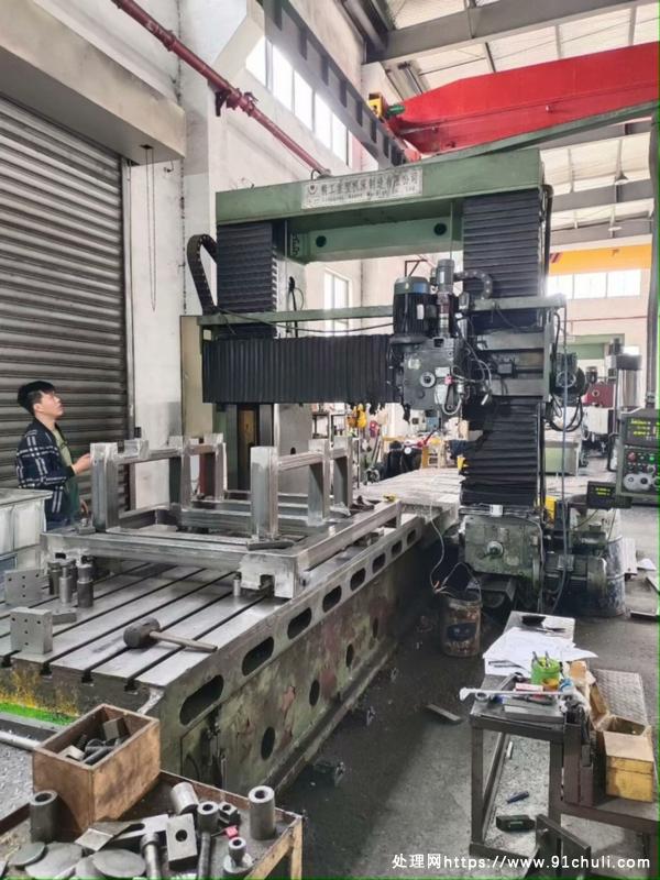 

苏州低价出售1.7×3米龙门铣床