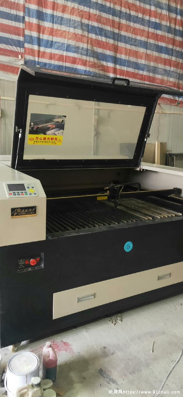 

汉马1310激光切割机-搬厂处理正常使用配件齐全