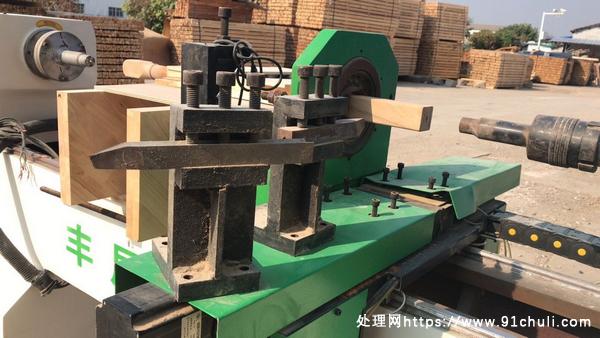 

全新丰展数控车床未使用低价出售