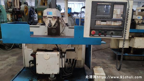 

6030卧式数控铣床300×1150低价！