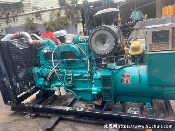 

康明斯350千瓦发电机9成新可租可卖
