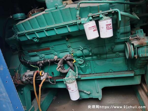 转让个人二手500KW康明斯柴油发电机