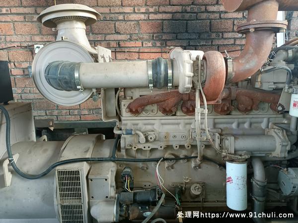 

重庆康明斯NT855G4发电机组310KW无修无动
