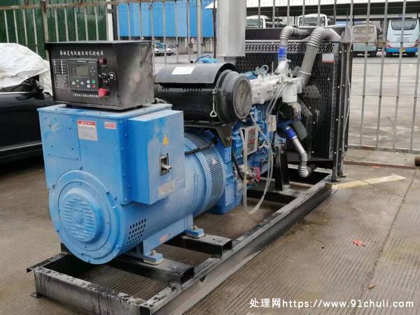 

玉柴300千瓦发电机出厂一年半使用100小时全自动