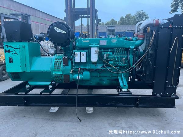 

潍柴200kw发电机组出售300小时