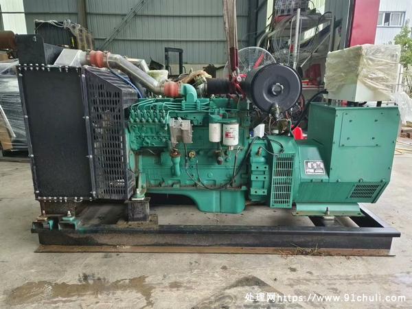 

康明斯120KW发电机组，九成新，自启动