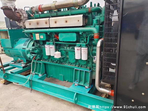 

转让玉柴800kw发电机组质保一年