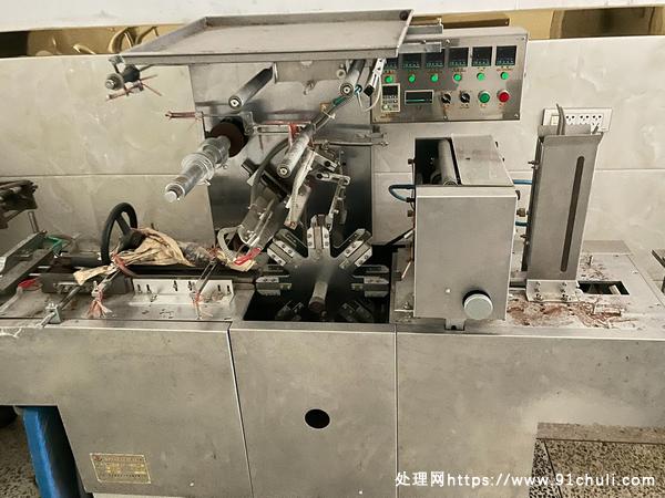 

300A型透明膜三维包装机烟盒机低价出售温州苍南自取