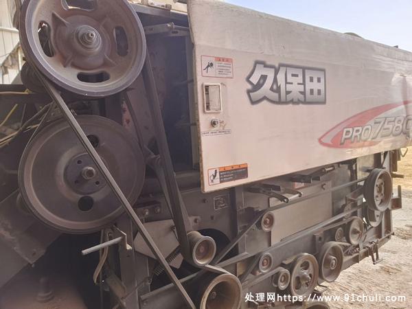 

18年久保田758收割机带油菜割台合作社出品