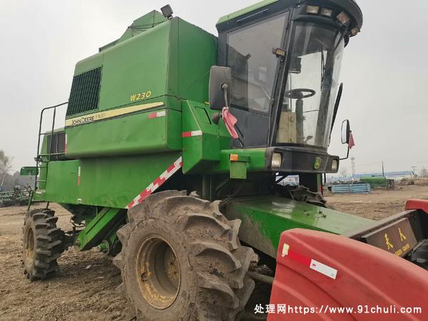 

约翰迪尔W210收割机原车六缸强鹿性能优越设备齐全