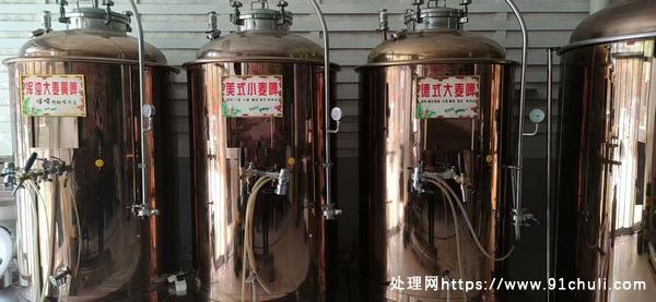 

一拖三500升酿酒设备两年新郑州大地