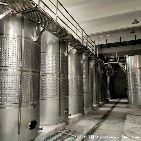 

10台25立方葡萄酒发酵罐现货速发