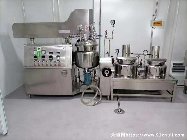 

新到多台50L200L全自动乳化机组2500L乳化罐供应