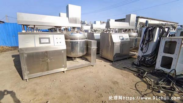 

浙江森力430L真空乳化机8套全316材质