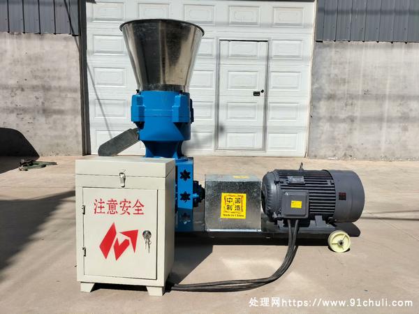 

小300型饲料颗粒机斜齿压轮22千瓦纯铜电机样机新机出售