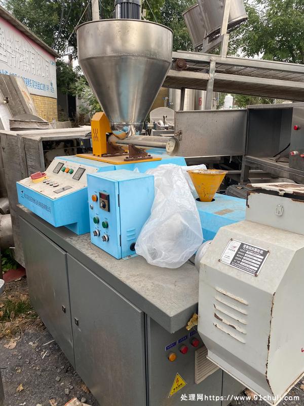 

JNK200-T宠物饲料颗粒机成色好接电即用价格便宜