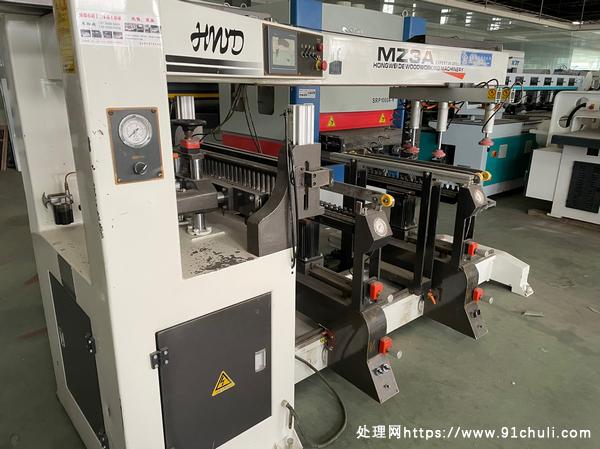 

宏威德三排钻钻孔直径35mm钻孔深度60mm