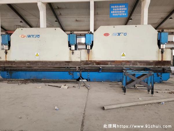 

无锡金球400吨6米折弯机两台安装在位出售