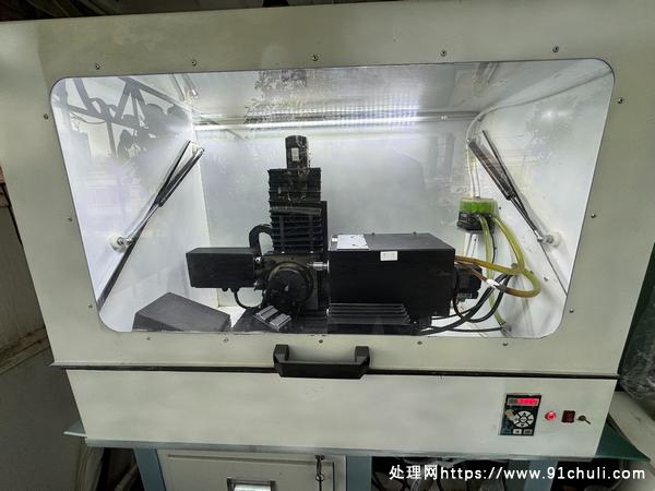 

阿门五轴V3版数控雕刻机定制钣金罩双液压支撑升级版