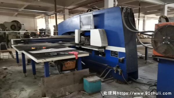 

闭式液压数控转塔冲床D00HE-0605Y全新10工位