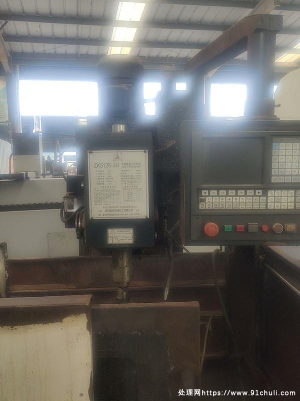 

5125数控钻床四轴25mm钻孔广数980MDC系统