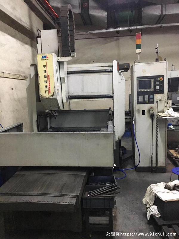 

中捷龙门数控钻床1600x1000正常使用