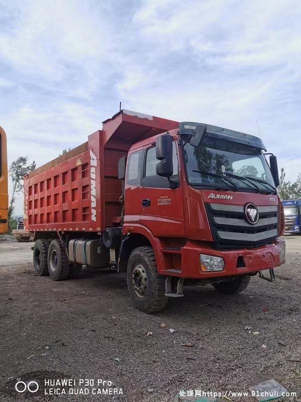 

欧曼后八轮工程车18-19年10台打包出售车况好价格优