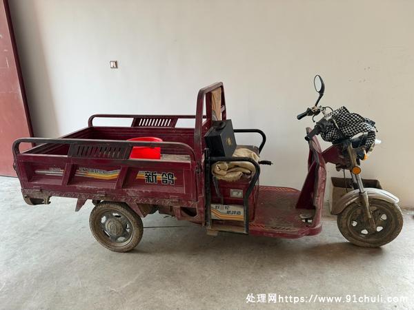 

多功能三轮摩托车实用好用正在使用中物美价廉