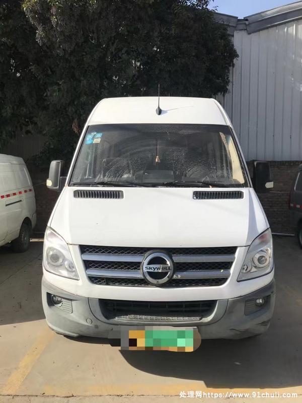 转让个人二手南京金龙17座纯电动客车