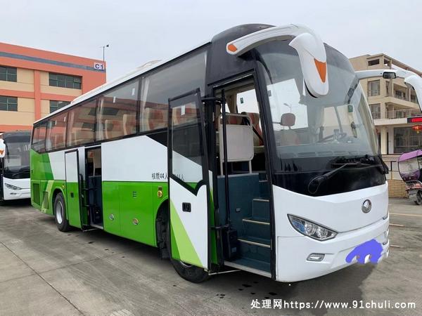 

上饶44座气电混动客车非营运准新车