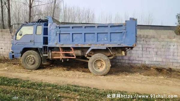 

时代金刚608自卸翻斗车，发动机4108，车厢3.9米
