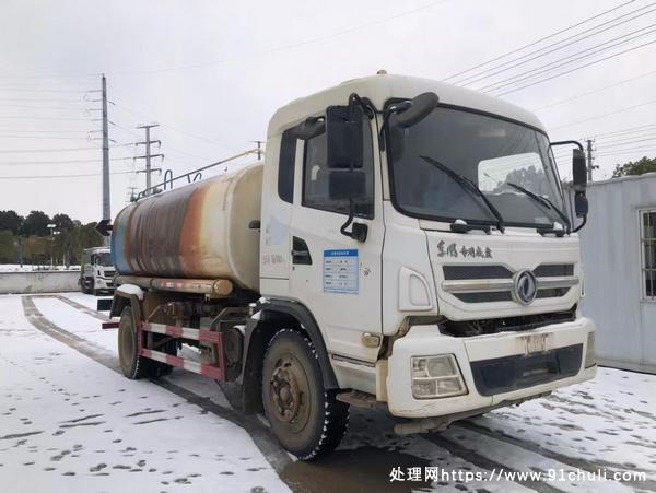 

东风玉柴160马力多功能洒水车，2万公里行驶