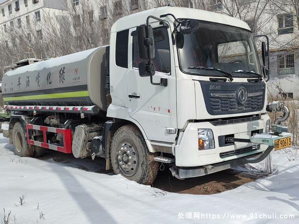 

2023年康明斯洒水车，15方，国六