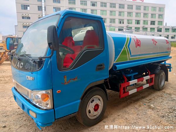 转让个人二手6立方6吨小型洒水车