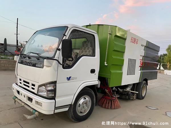 

五十铃4K洗扫车增压中冷高压清洗多用途