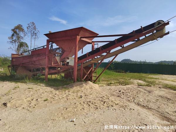 

超大型定制款筛沙机1.6米直径300吨每小时11千瓦电机
