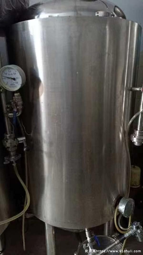 

6*300L发酵罐制冷系统中控系统带粉碎机2.3万