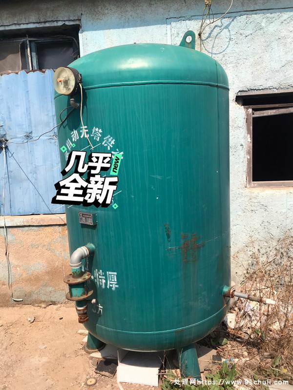

三方压力罐2.4米带配套设备，青岛送货