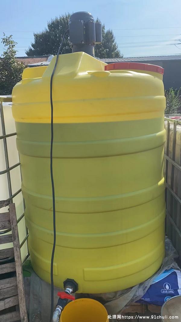 

1000升加厚PE桶双搅头搅拌罐1.1kw220v