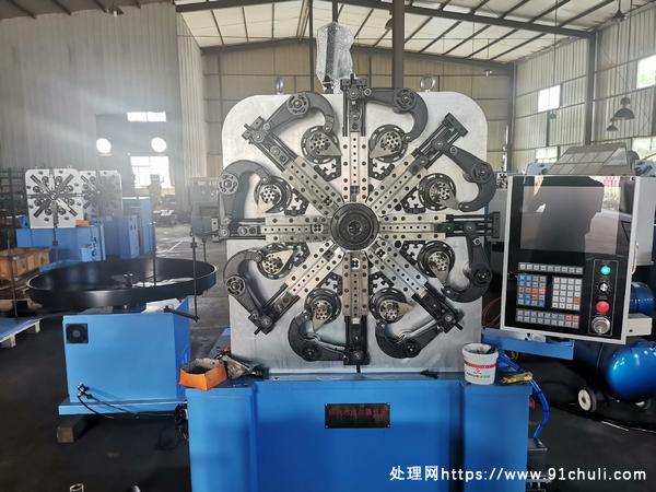 

全新现货635数控弹簧机，非实价，欢迎垂询