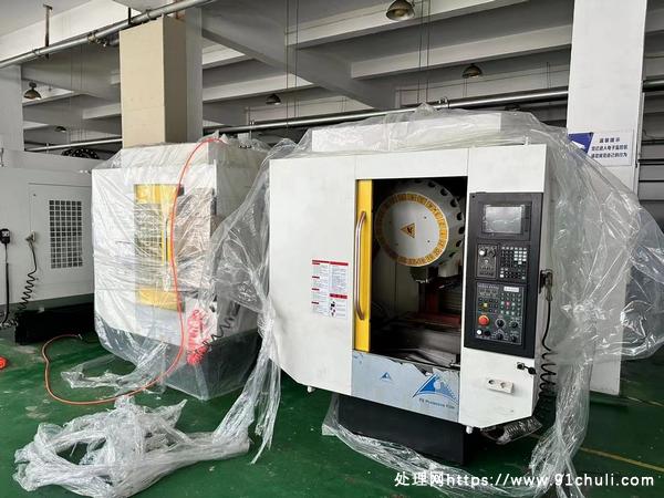 

客户抵债机15台创能T600钻攻中心