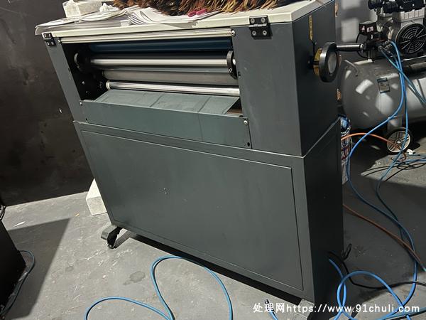 

双百五轴花纹淋膜机多纹路全新