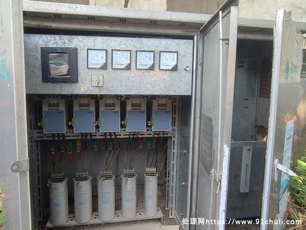 

二手低压400变压器配电柜，带大铜排