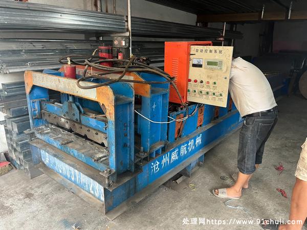 

二手840型自动彩钢压瓦设备生产琉璃瓦彩钢瓦的理想选择