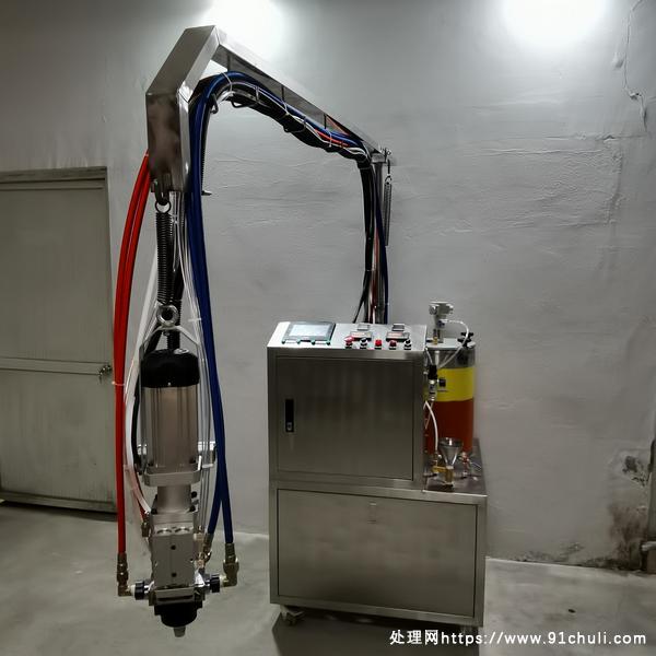 

全新小型聚氨酯PU发泡机全自动一键操作