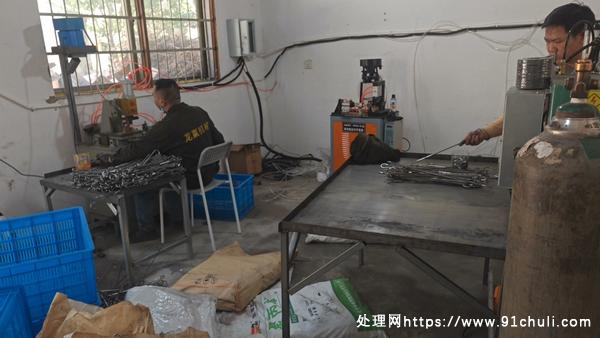 

钢珠碰焊机四月份8500现二手6000不议价联系